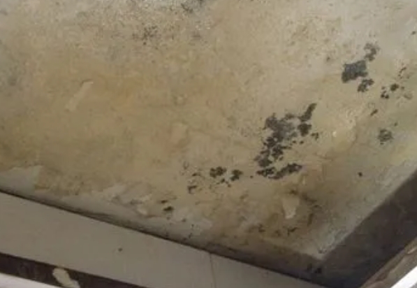 巴彦淖尔阳台漏水维修公司分享下巴彦淖尔卫生间渗水维修需要注意哪些问题。